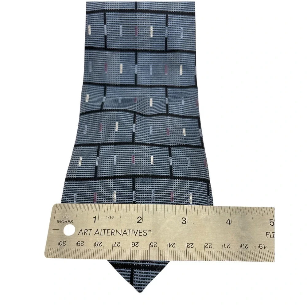 Umberto Bossi Roma Milano Mens Silk Tie Blue Geometric Hand Made Italy 60